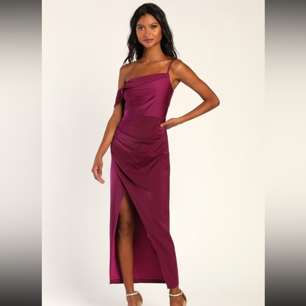 Showing Off a Little Magenta Asymmetrical Tulip Midi Dress